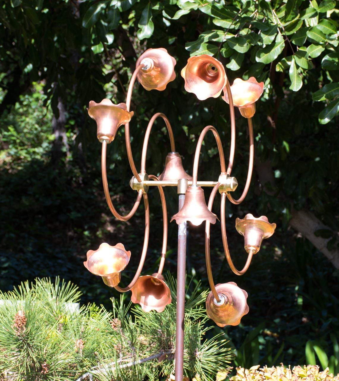 Stanwood Wind Sculpture: Tumbling Flowers