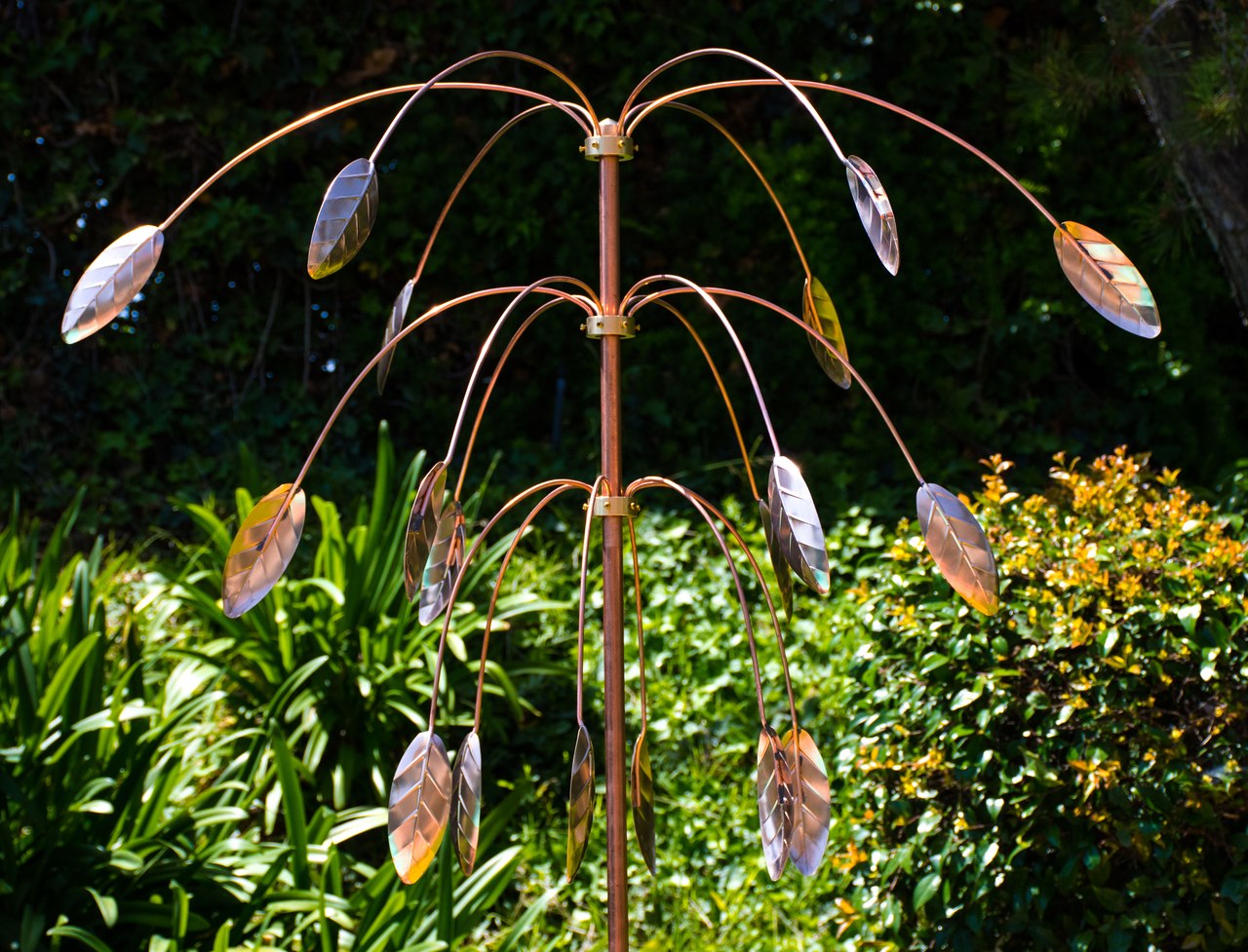 Stanwood Wind Sculpture: Falling Foliage